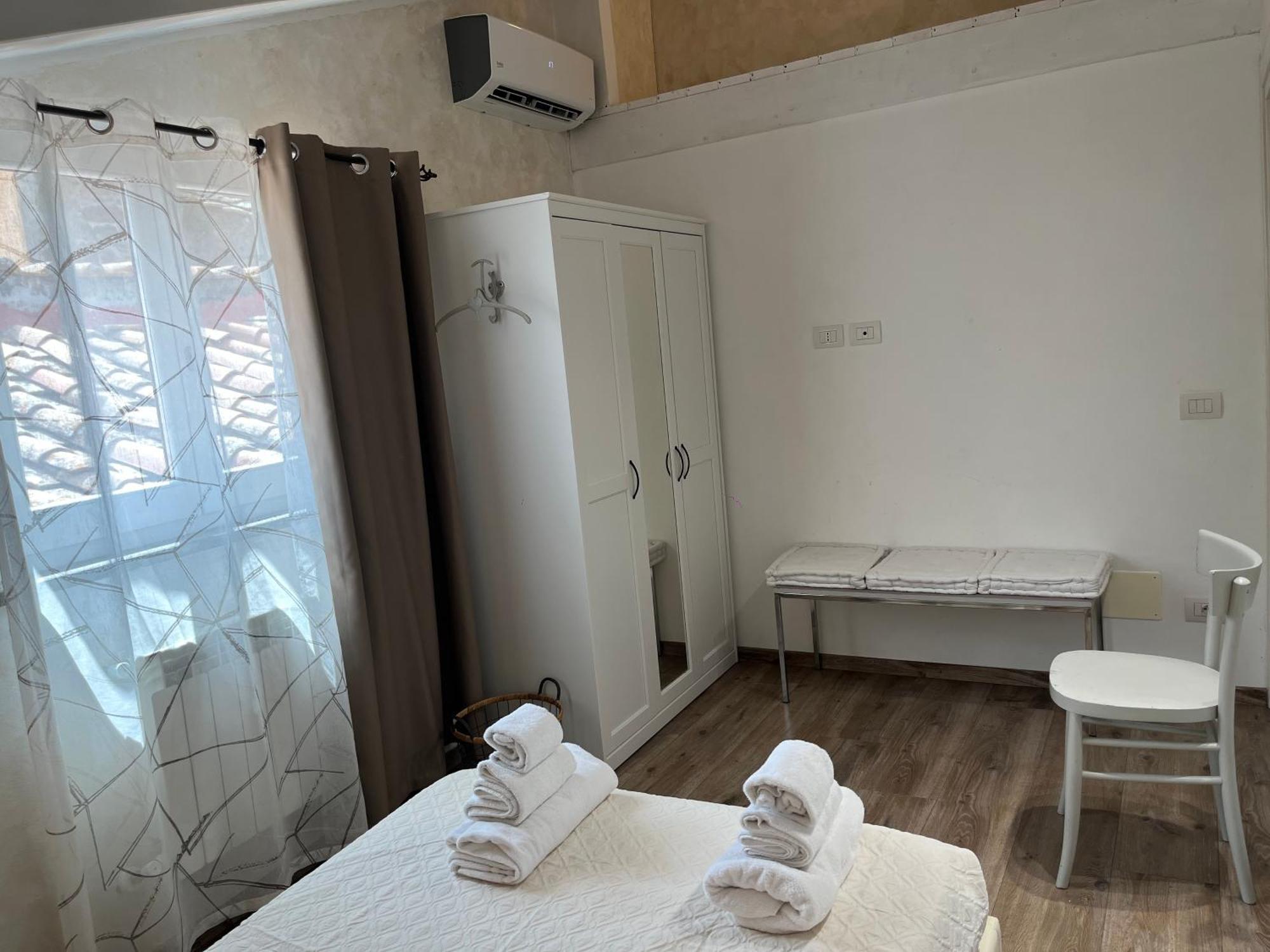 Domus Tuscia Apartments San Faustino Guesthouse Viterbo Esterno foto