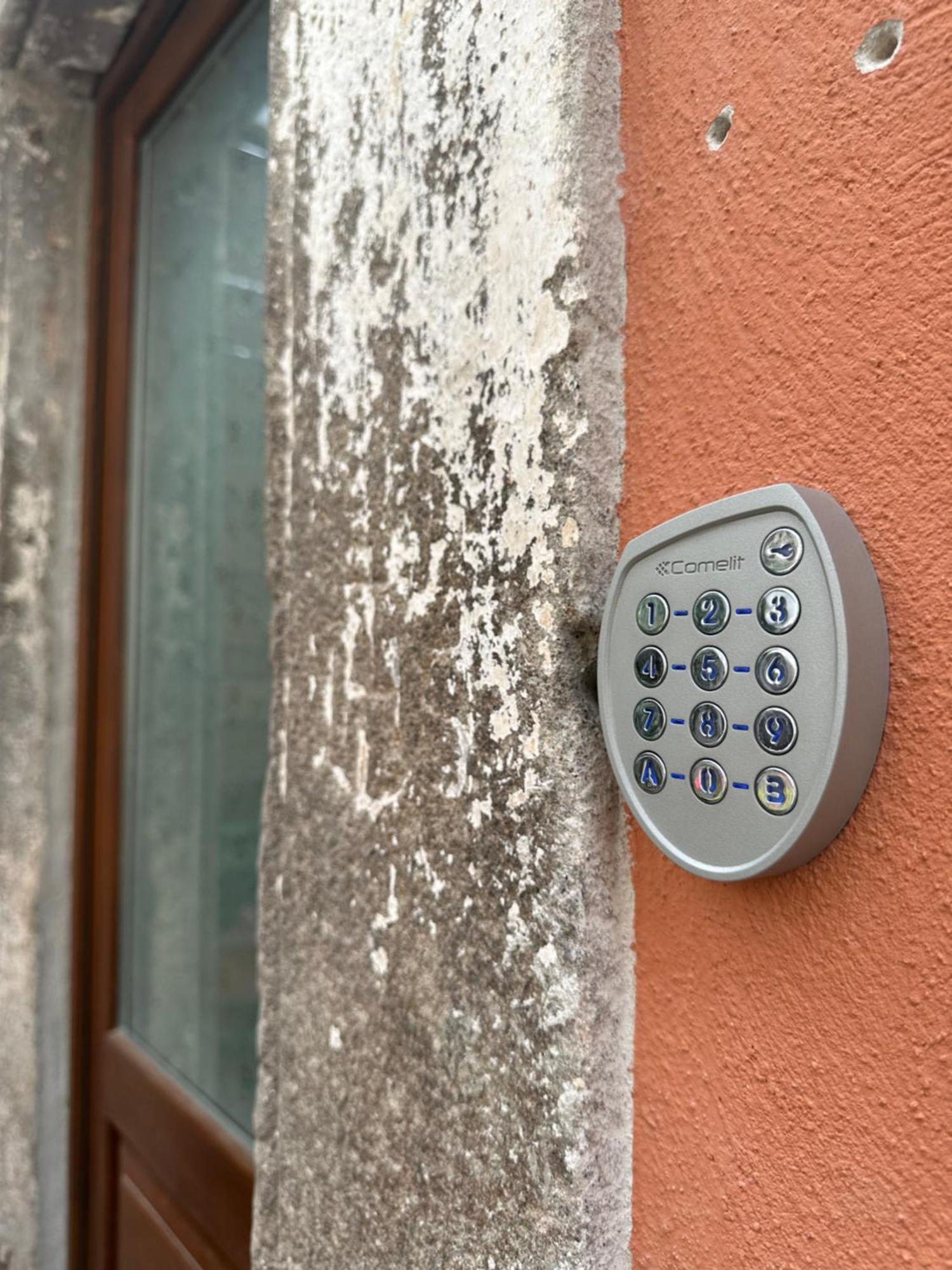 Domus Tuscia Apartments San Faustino Guesthouse Viterbo Esterno foto
